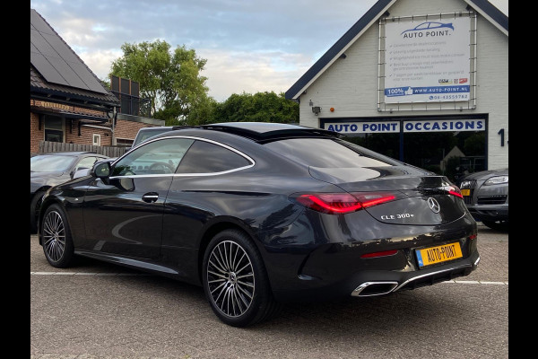 Mercedes-Benz CLE Coupé 300 AMG/PANO/BURMESTER/5500KM!/SFEER
