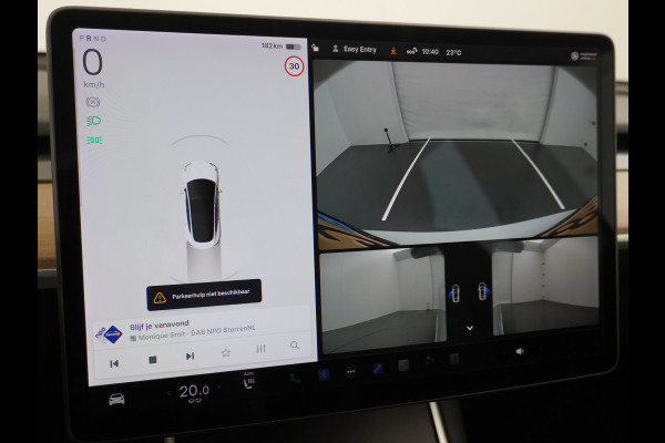 Tesla Model 3 RWD SR+ 60kWh 325PK FSD 3-Computer 18" AutoPilot Leder PanoDak Adaptive-Cruise Lmv Camera's Elektr.-Stuur+Stoelen+Spiegels+Geheu Navi LED Comfortstoelen ACC DAB Voorverwarmen interieur via App Keyless via Telefoonsleutel One-Pedal-Drive Origineel Nederlandse auto tot 11kw laden thuis! 1.584kg licht!