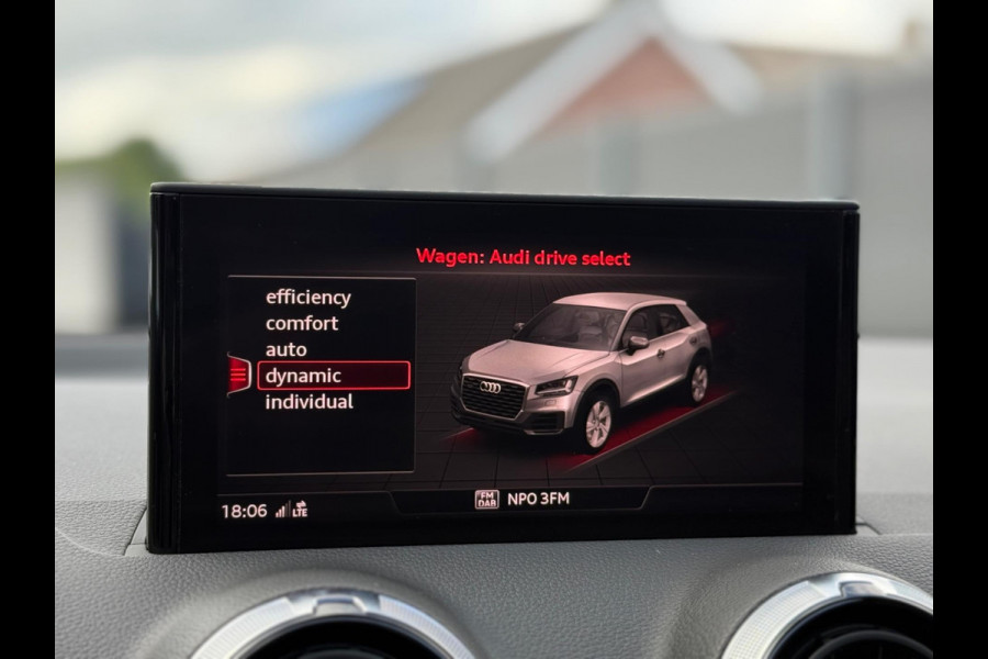Audi Q2 40 TFSI Quattro 3x S-Line Panorama Trekhaak