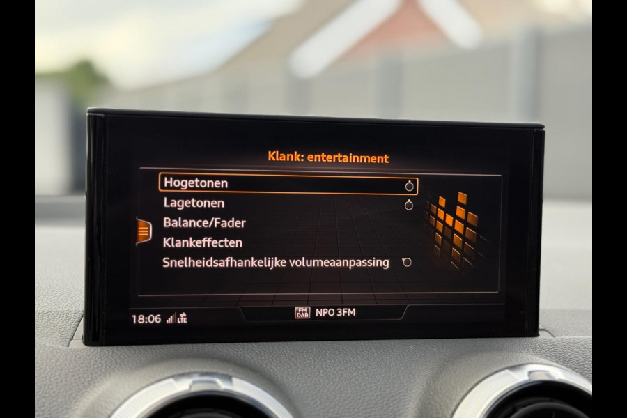 Audi Q2 40 TFSI Quattro 3x S-Line Panorama Trekhaak