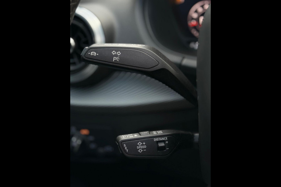 Audi Q2 40 TFSI Quattro 3x S-Line Panorama Trekhaak