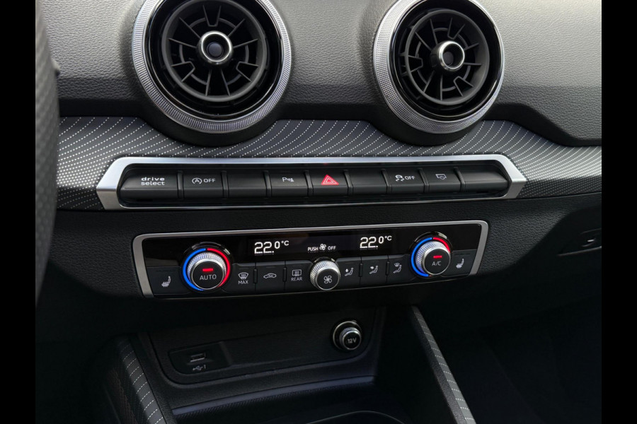 Audi Q2 40 TFSI Quattro 3x S-Line Panorama Trekhaak