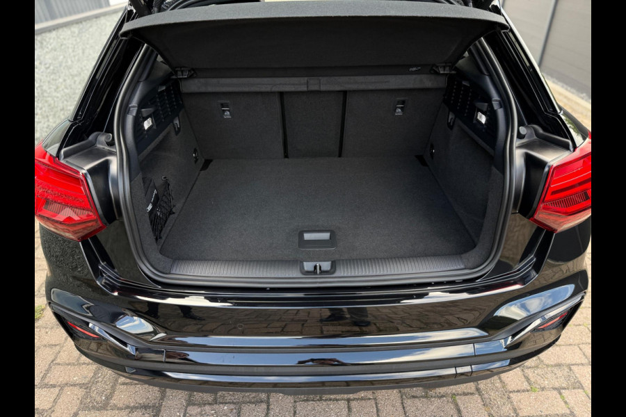 Audi Q2 40 TFSI Quattro 3x S-Line Panorama Trekhaak