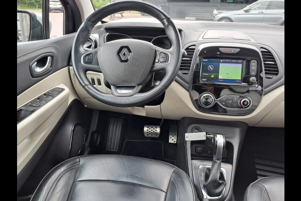 Renault Captur 1.2 TCe Initiale Paris | Automaat | Trekhaak | Stoelverwarming | Twotone | Leder |