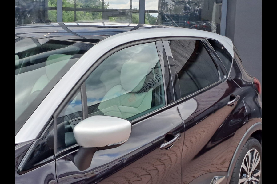 Renault Captur 1.2 TCe Initiale Paris | Automaat | Trekhaak | Stoelverwarming | Twotone | Leder |