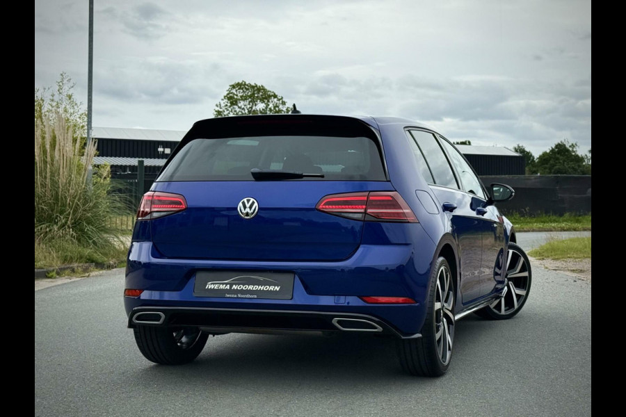 Volkswagen Golf 1.0 TSI R-Line DSG Virtual cockpit|Stoelverwarming|Apple Carplay|PDC|LED