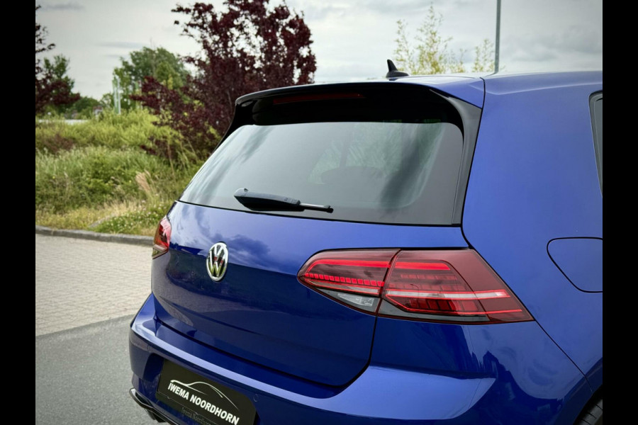 Volkswagen Golf 1.0 TSI R-Line DSG Virtual cockpit|Stoelverwarming|Apple Carplay|PDC|LED