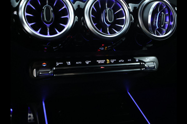 Mercedes-Benz GLA 250 e AMG Face Lift Plug-In Hybride | AMG Line Advanced Plus | 20 Inch AMG Velgen | Stuur en Stoelverwarming | Inclusief 24 maanden Mercedes-Benz Certified garantie voor Europa.