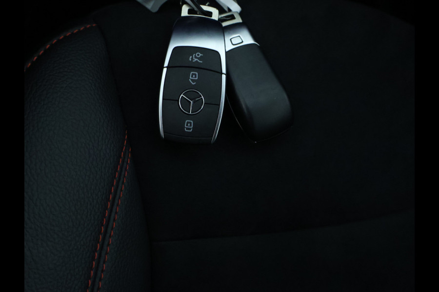 Mercedes-Benz GLA 250 e AMG Face Lift Plug-In Hybride | AMG Line Advanced Plus | 20 Inch AMG Velgen | Stuur en Stoelverwarming | Inclusief 24 maanden Mercedes-Benz Certified garantie voor Europa.