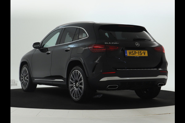 Mercedes-Benz GLA 250 e AMG Face Lift Plug-In Hybride | AMG Line Advanced Plus | 20 Inch AMG Velgen | Stuur en Stoelverwarming | Inclusief 24 maanden Mercedes-Benz Certified garantie voor Europa.