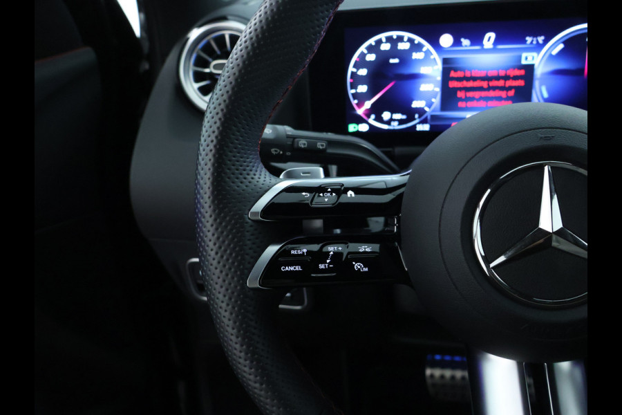 Mercedes-Benz GLA 250 e AMG Face Lift Plug-In Hybride | AMG Line Advanced Plus | 20 Inch AMG Velgen | Stuur en Stoelverwarming | Inclusief 24 maanden Mercedes-Benz Certified garantie voor Europa.