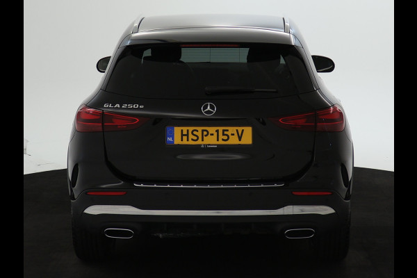 Mercedes-Benz GLA 250 e AMG Face Lift Plug-In Hybride | AMG Line Advanced Plus | 20 Inch AMG Velgen | Stuur en Stoelverwarming | Inclusief 24 maanden Mercedes-Benz Certified garantie voor Europa.