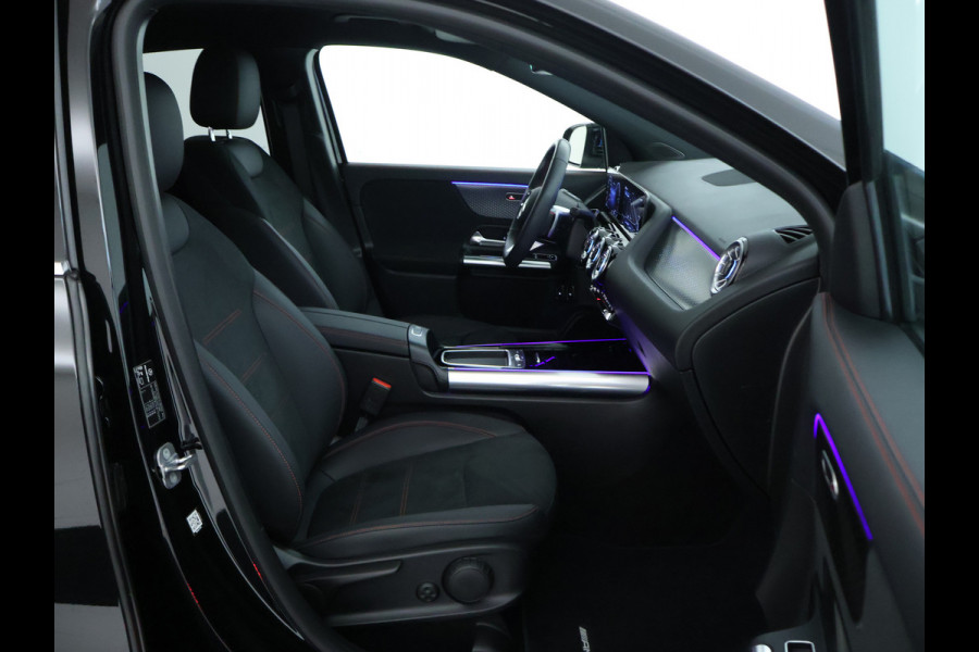 Mercedes-Benz GLA 250 e AMG Face Lift Plug-In Hybride | AMG Line Advanced Plus | 20 Inch AMG Velgen | Stuur en Stoelverwarming | Inclusief 24 maanden Mercedes-Benz Certified garantie voor Europa.