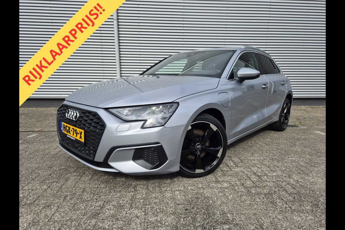 Audi A3 Sportback 40 TFSI e Business edition Automaat,virtueel dashbord, airco,cruise,navigatie,stoelverwarming,parkeersensoren, Audi A3 Sportback 40 TFSI e Business edition Automaat,virtueel dashbord, airco,cruise,navigatie,stoelverwarming,parkeersensoren,