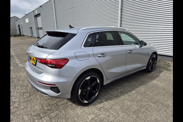 Audi A3 Sportback 40 TFSI e Business edition Automaat,virtueel dashbord, airco,cruise,navigatie,stoelverwarming,parkeersensoren,