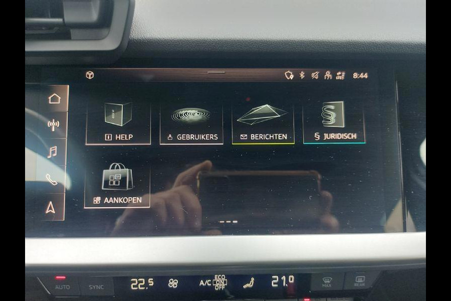 Audi A3 Sportback 40 TFSI e Business edition Automaat,virtueel dashbord, airco,cruise,navigatie,stoelverwarming,parkeersensoren,