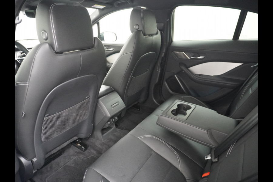Jaguar I-PACE EV400 PK HSE Luchtvering Pano-Dak Matrix LED € 101K-nieuw! Lmv 22" Stoel- Leer+Elektr+Geheugen Apple Carplay Camera DAB Voicecom Meridian™ Surround 825Watt Dual-Ecc achter ! Driver-Assistance-Pack AEB DodehoekDetector ASR Hill-Hold Roll-Stability Control Verkeersborddetectie vermoeidheidsherkenning UitparkeerWaarsch. Orig. NLse auto 4,8sec 0-100 11KW laden thuis ! Snelladen tot 104kw DC 696Nm koppel ! 90kwh accu  Slechts 20.500 km.
