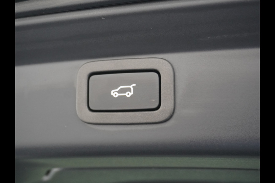 Jaguar I-PACE EV400 PK HSE Luchtvering Pano-Dak Matrix LED € 101K-nieuw! Lmv 22" Stoel- Leer+Elektr+Geheugen Apple Carplay Camera DAB Voicecom Meridian™ Surround 825Watt Dual-Ecc achter ! Driver-Assistance-Pack AEB DodehoekDetector ASR Hill-Hold Roll-Stability Control Verkeersborddetectie vermoeidheidsherkenning UitparkeerWaarsch. Orig. NLse auto 4,8sec 0-100 11KW laden thuis ! Snelladen tot 104kw DC 696Nm koppel ! 90kwh accu  Slechts 20.500 km.