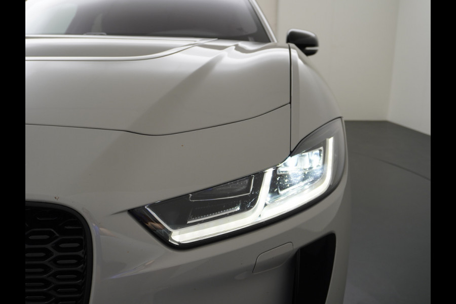Jaguar I-PACE EV400 PK HSE Luchtvering Pano-Dak Matrix LED € 101K-nieuw! Lmv 22" Stoel- Leer+Elektr+Geheugen Apple Carplay Camera DAB Voicecom Meridian™ Surround 825Watt Dual-Ecc achter ! Driver-Assistance-Pack AEB DodehoekDetector ASR Hill-Hold Roll-Stability Control Verkeersborddetectie vermoeidheidsherkenning UitparkeerWaarsch. Orig. NLse auto 4,8sec 0-100 11KW laden thuis ! Snelladen tot 104kw DC 696Nm koppel ! 90kwh accu  Slechts 20.500 km.