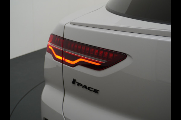 Jaguar I-PACE EV400 PK HSE Luchtvering Pano-Dak Matrix LED € 101K-nieuw! Lmv 22" Stoel- Leer+Elektr+Geheugen Apple Carplay Camera DAB Voicecom Meridian™ Surround 825Watt Dual-Ecc achter ! Driver-Assistance-Pack AEB DodehoekDetector ASR Hill-Hold Roll-Stability Control Verkeersborddetectie vermoeidheidsherkenning UitparkeerWaarsch. Orig. NLse auto 4,8sec 0-100 11KW laden thuis ! Snelladen tot 104kw DC 696Nm koppel ! 90kwh accu  Slechts 20.500 km.