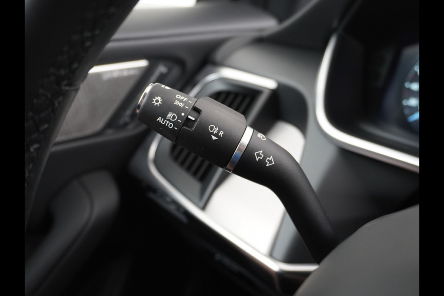Jaguar I-PACE EV400 PK HSE Luchtvering Pano-Dak Matrix LED € 101K-nieuw! Lmv 22" Stoel- Leer+Elektr+Geheugen Apple Carplay Camera DAB Voicecom Meridian™ Surround 825Watt Dual-Ecc achter ! Driver-Assistance-Pack AEB DodehoekDetector ASR Hill-Hold Roll-Stability Control Verkeersborddetectie vermoeidheidsherkenning UitparkeerWaarsch. Orig. NLse auto 4,8sec 0-100 11KW laden thuis ! Snelladen tot 104kw DC 696Nm koppel ! 90kwh accu  Slechts 20.500 km.