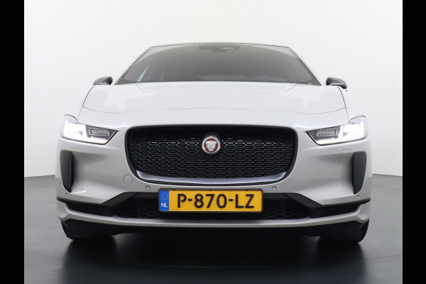 Jaguar I-PACE EV400 PK HSE Luchtvering Pano-Dak Matrix LED € 101K-nieuw! Lmv 22" Stoel- Leer+Elektr+Geheugen Apple Carplay Camera DAB Voicecom Meridian™ Surround 825Watt Dual-Ecc achter ! Driver-Assistance-Pack AEB DodehoekDetector ASR Hill-Hold Roll-Stability Control Verkeersborddetectie vermoeidheidsherkenning UitparkeerWaarsch. Orig. NLse auto 4,8sec 0-100 11KW laden thuis ! Snelladen tot 104kw DC 696Nm koppel ! 90kwh accu  Slechts 20.500 km.