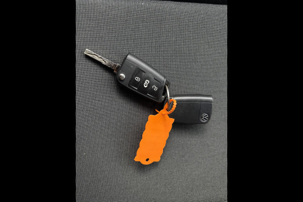 Volkswagen Crafter 35 2.0 TDI L4H3*AUTOM.*NAVI*A/C*3PERS*CARPLAY