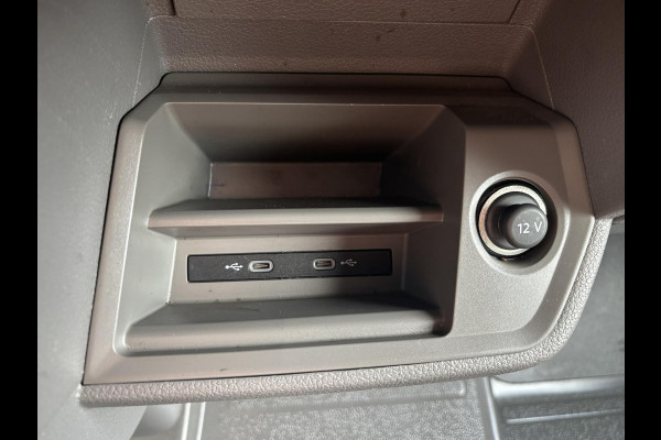 Volkswagen Crafter 35 2.0 TDI L4H3*AUTOM.*NAVI*A/C*3PERS*CARPLAY
