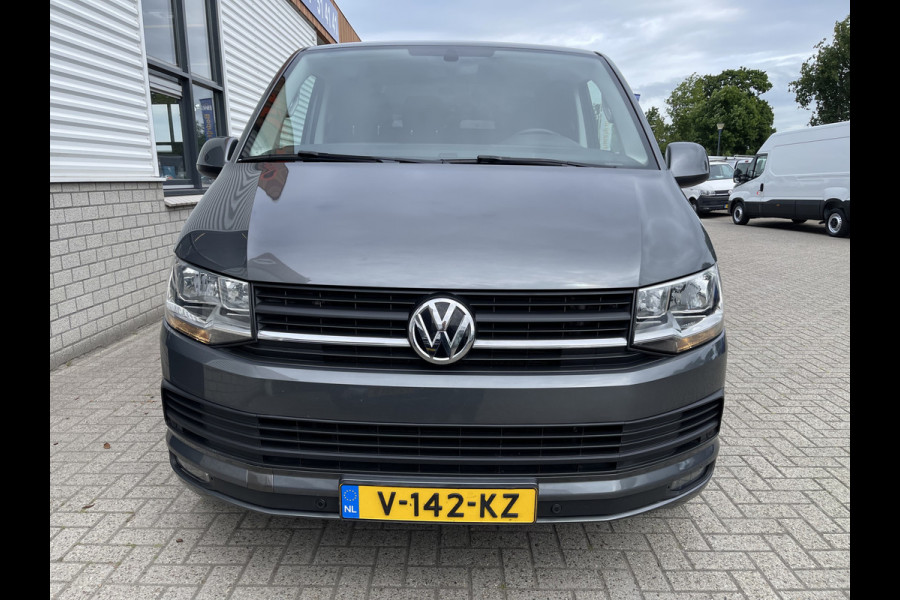 Volkswagen Transporter 2.0 TDI 150pk L2H1 Comfortline / vaste prijs rijklaar € 17.950 ex btw / lease vanaf € 302 / euro 6 diesel / bpm vrij / 20 inch wielen / trekhaak / Bott ingerichte laadruimte !