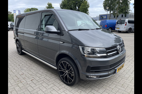 Volkswagen Transporter 2.0 TDI 150pk L2H1 Comfortline / vaste prijs rijklaar € 17.950 ex btw / lease vanaf € 302 / euro 6 diesel / bpm vrij / 20 inch wielen / trekhaak / Bott ingerichte laadruimte !