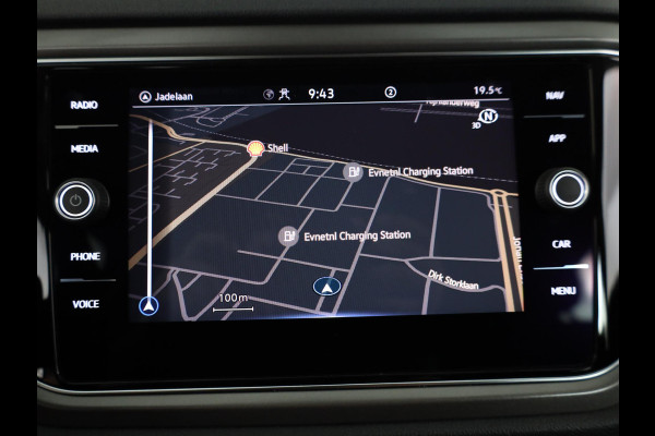 Volkswagen T-Roc 1.0 TSI Style 110 pk | Navigatie | Parkeersensoren | Adaptieve cruise control | Apple Carplay/Android Auto |