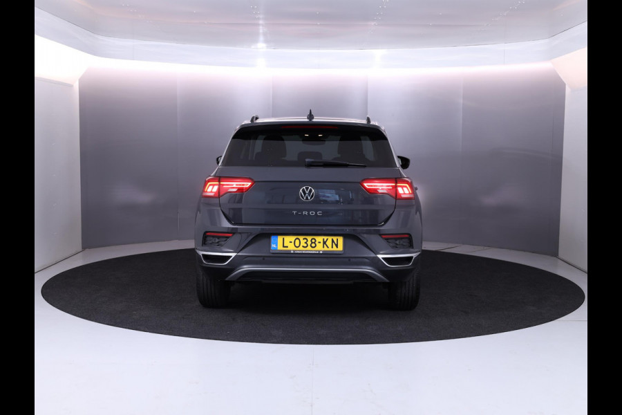 Volkswagen T-Roc 1.0 TSI Style 110 pk | Navigatie | Parkeersensoren | Adaptieve cruise control | Apple Carplay/Android Auto |