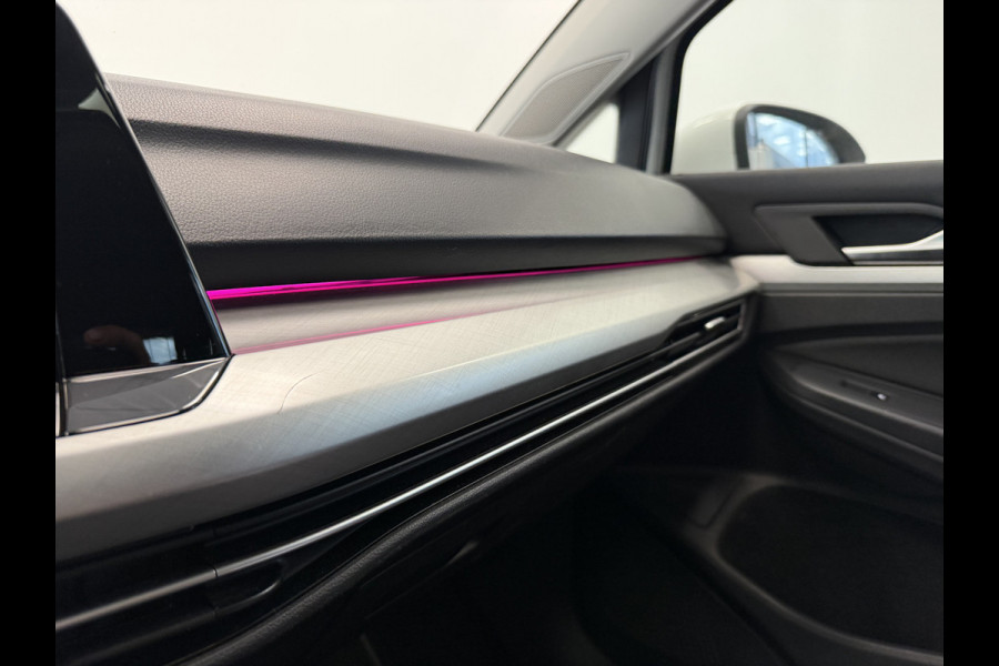 Volkswagen Golf 1.5 TSI Highline Business R 150pk Panorama Navigatie Sfeerverliching DAB+ Apple Carplay Cruise Control 17LMV