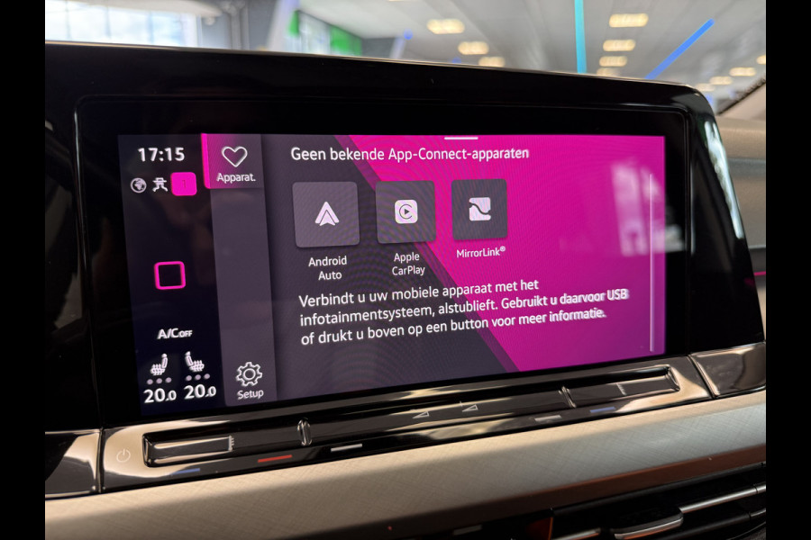 Volkswagen Golf 1.5 TSI Highline Business R 150pk Panorama Navigatie Sfeerverliching DAB+ Apple Carplay Cruise Control 17LMV