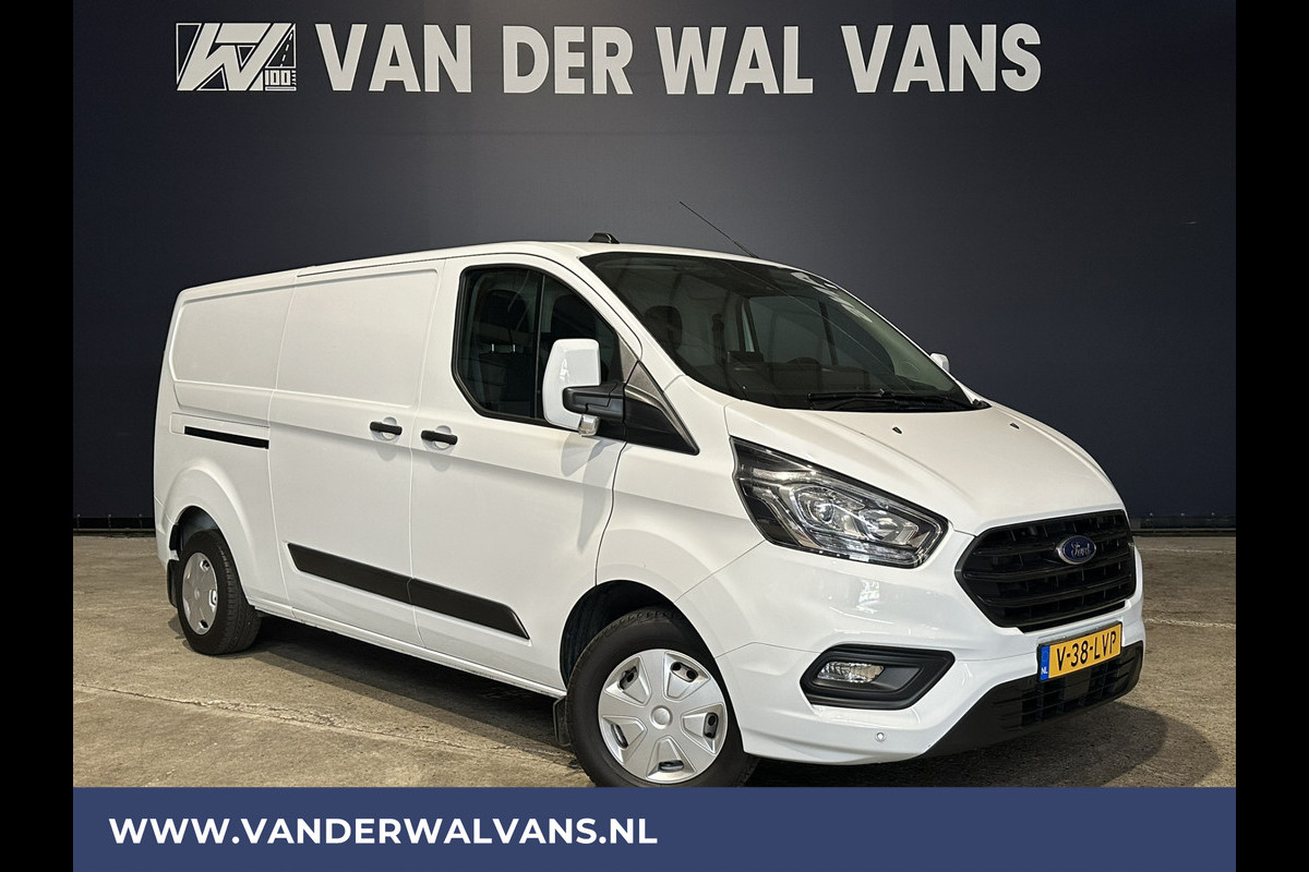 Ford Transit Custom 2.0 TDCI L2H1 Euro6 Airco | Navigatie | Camera | LED | Cruisecontrol | Verwarmde voorruit 2800kg trekvermogen, Stoelverwarming, Parkeersensoren, Bijrijdersbank Ford Transit Custom 2.0 TDCI L2H1 Euro6 Airco | Navigatie | Camera | LED | Cruisecontrol | Verwarmde voorruit 2800kg trekvermogen, Stoelverwarming, Parkeersensoren, Bijrijdersbank