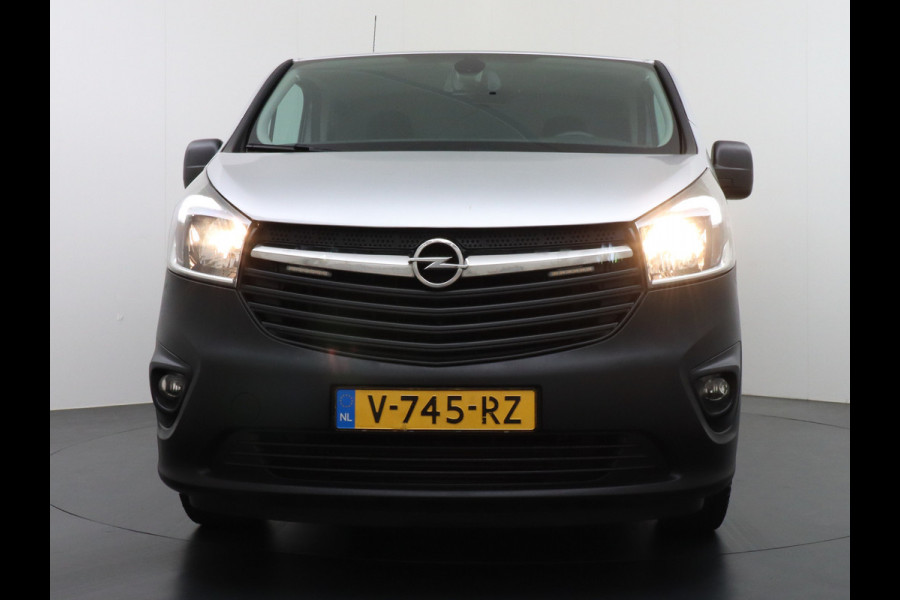 Opel Vivaro D126pk Trekh. Navi Pdc Camera Airco CruiseControl SchuifdeurRechts Bluetooth Regensensor 1.6CDTI L1H1 Elek.Ramen/Spiegels Aut.Verliching Armsteun Dab Mistlampen Abs Usb-aansluiting Sport EcoFlex 2.000kg trekvermogen EURO 6