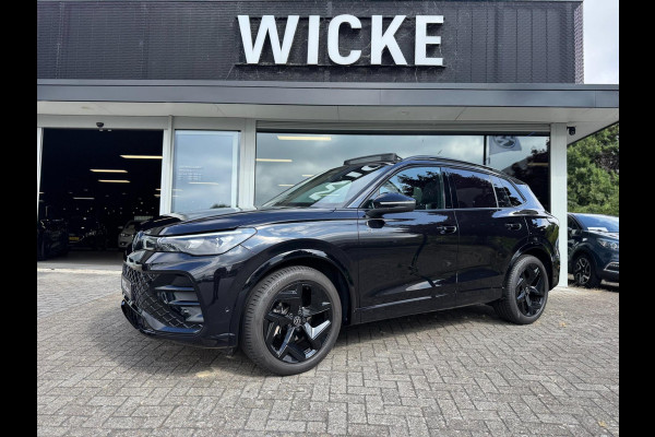 Volkswagen Tiguan 1.5 eTSI R-Line HeadUp Black pakket Pano H&K Trekhaak