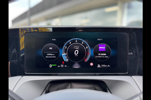 Volkswagen Tiguan 1.5 eTSI R-Line HeadUp Black pakket Pano H&K Trekhaak
