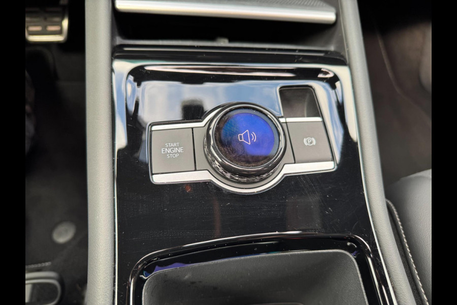 Volkswagen Tiguan 1.5 eTSI R-Line HeadUp Black pakket Pano H&K Trekhaak