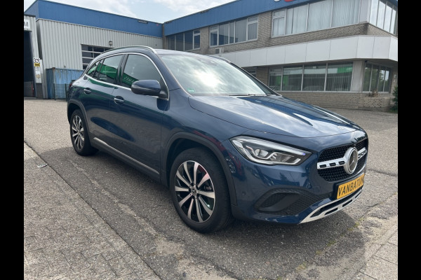 Mercedes-Benz GLA 250 e Luxury Line