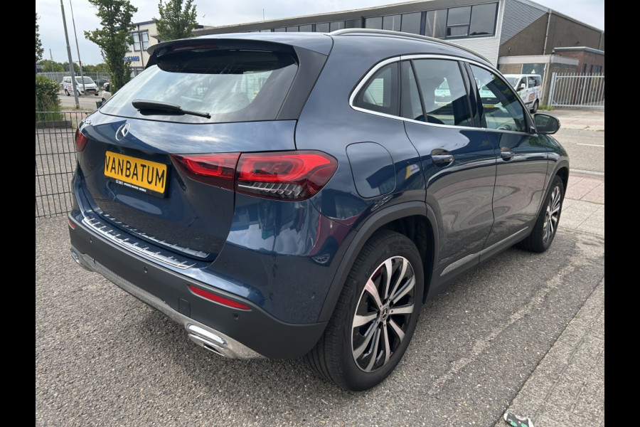 Mercedes-Benz GLA 250 e Luxury Line