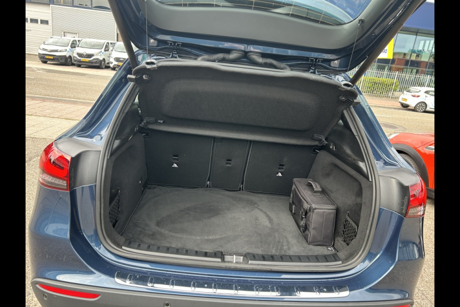 Mercedes-Benz GLA 250 e Luxury Line
