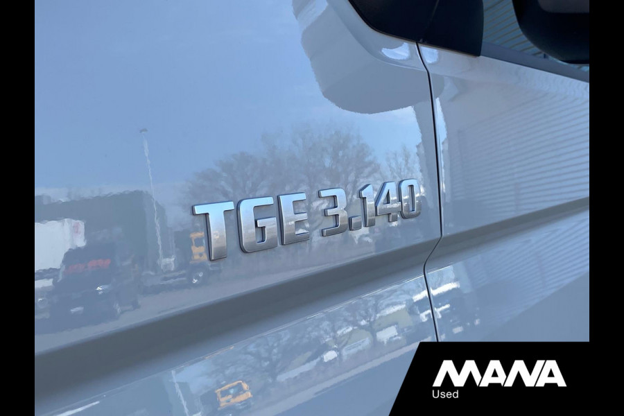 MAN TGE 35 2.0 3.140 140PK Automaat Ascot Gray Airco Cruise Navi Car-Plat Trekhaak Sensoren Camera Multifunctioneel stuurwiel Lane-assis