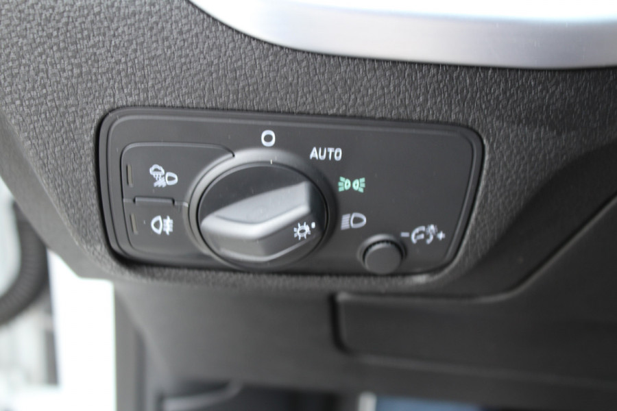 Audi Q2 1.4 TFSI 150pk CoD Sport Automaat NL-Auto NAP Panoramadak Clima Cruise Navi PDC 17"LMV