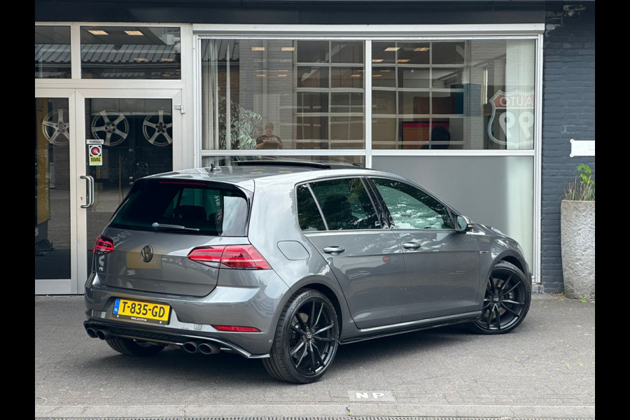 Volkswagen Golf 7.5 2.0 TSI 4Motion R PANO / DCC / DYN AUDIO / VIRTUAL / CARBON / VOL !!!