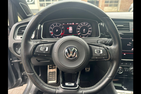 Volkswagen Golf 7.5 2.0 TSI 4Motion R PANO / DCC / DYN AUDIO / VIRTUAL / CARBON / VOL !!!