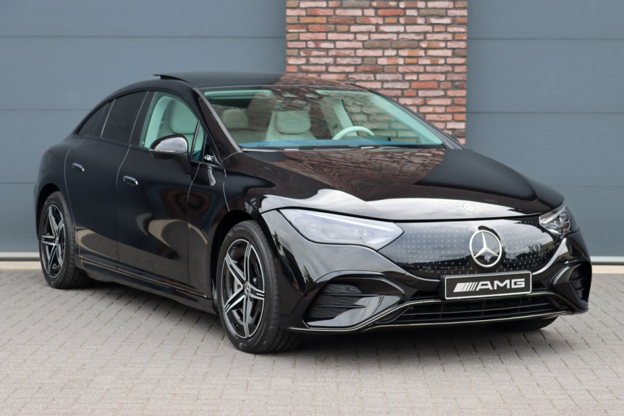 Mercedes-Benz EQE 300 AMG Line Premium 89 kWh | Achterasbesturing | Distronic+ | Burmester | Panoramadak | Memory | Verwarmd Stuurwiel | Digital Light | Augmented Reality |