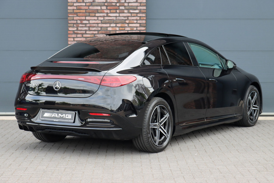 Mercedes-Benz EQE 300 AMG Line Premium 89 kWh | Achterasbesturing | Distronic+ | Burmester | Panoramadak | Memory | Verwarmd Stuurwiel | Digital Light | Augmented Reality |