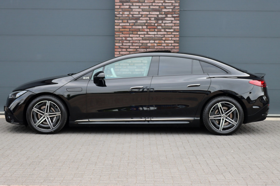 Mercedes-Benz EQE 300 AMG Line Premium 89 kWh | Achterasbesturing | Distronic+ | Burmester | Panoramadak | Memory | Verwarmd Stuurwiel | Digital Light | Augmented Reality |