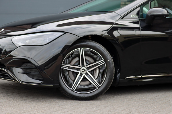 Mercedes-Benz EQE 300 AMG Line Premium 89 kWh | Achterasbesturing | Distronic+ | Burmester | Panoramadak | Memory | Verwarmd Stuurwiel | Digital Light | Augmented Reality |